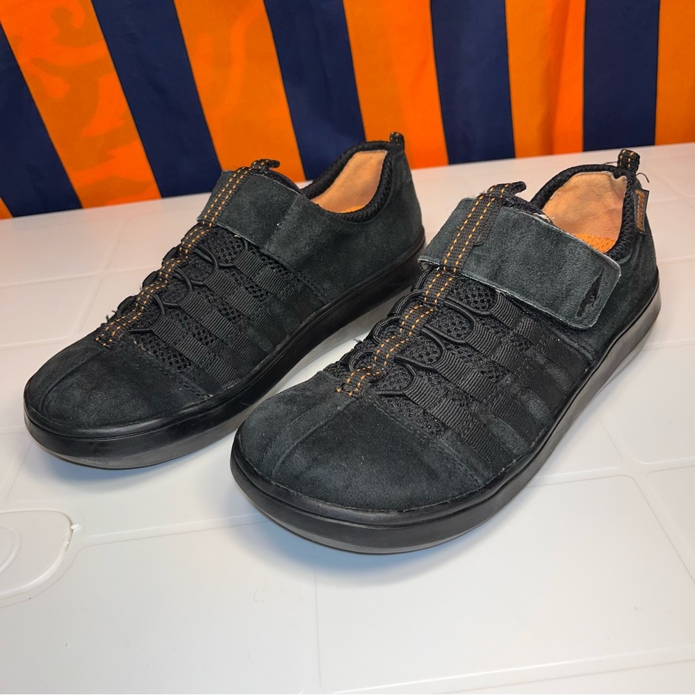 Rocket Dog Leather Black Soft Casual C241 size 7 Loafers Slip On Comfy Shoes
